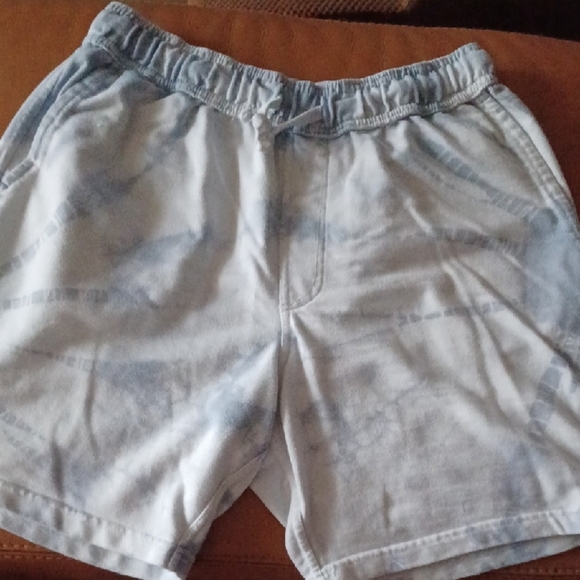 💙🌺Men's Gray Tie-Dye Shorts - Picture 5 of 9